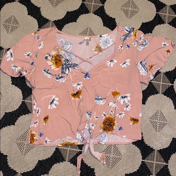 3 for $12 pink crop top - Picture 1 of 6